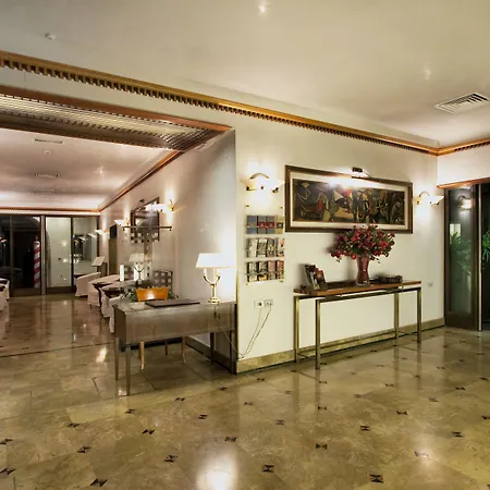 호텔 All'angelo Art 4*