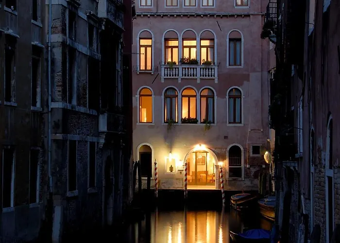 All'angelo Art Venise